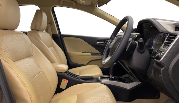 2020 Honda City 1.5L I-VTE V CVT, Petrol, Automatic, 61,912 km, Right Side Front Door Cabin