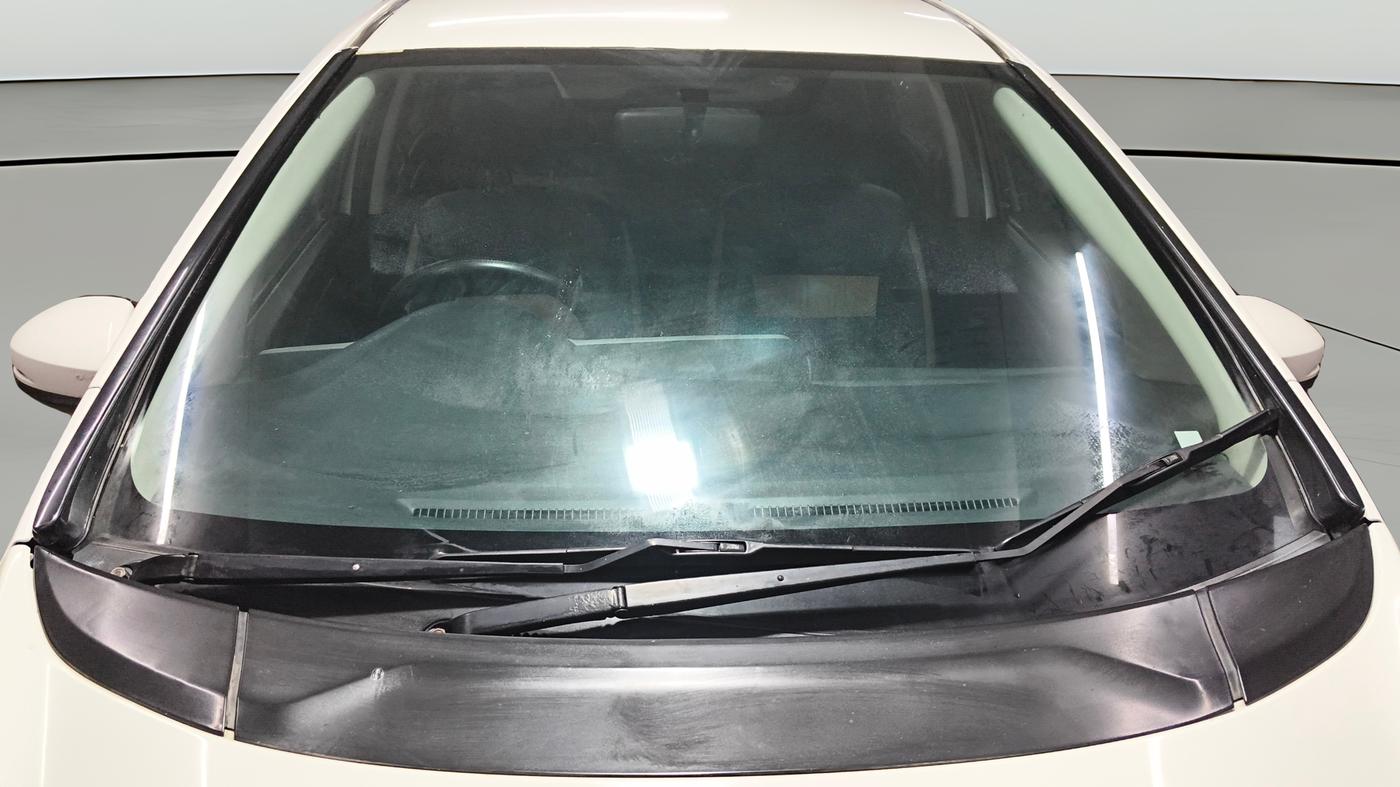 2016 Honda Jazz 1.5L I-DTEC VX, Diesel, Manual, 77,337 km, Front Windshield