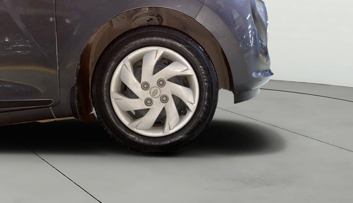 2020 Hyundai NEW SANTRO SPORTZ MT, Petrol, Manual, 15,301 km, Right Front Wheel