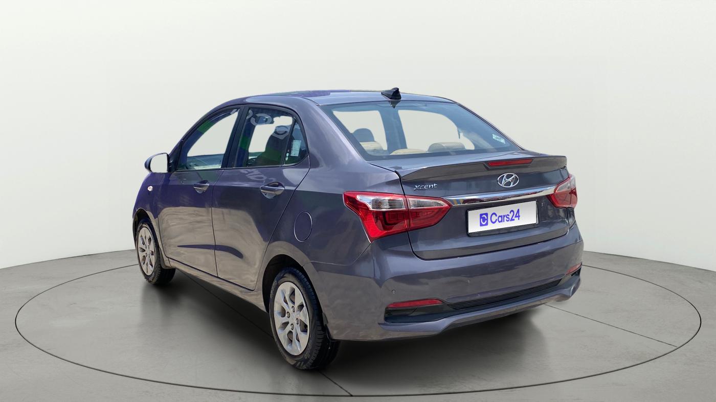 2018 Hyundai Xcent S 1.2, CNG, Manual, 99,084 km, Left Back Diagonal