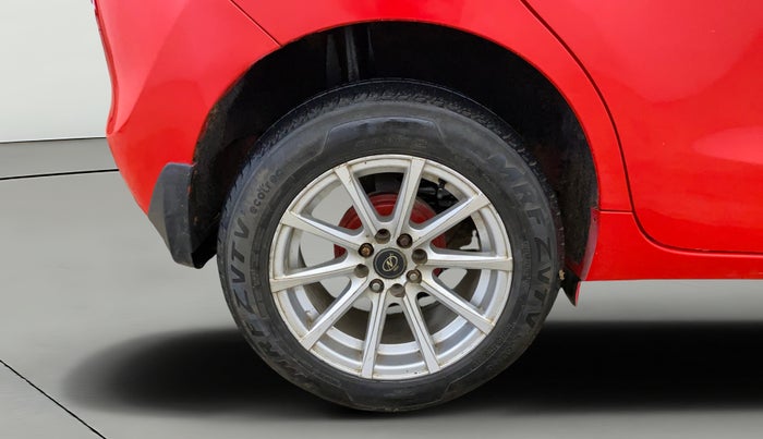 2018 Maruti Baleno DELTA PETROL 1.2, Petrol, Manual, 94,471 km, Right Rear Wheel