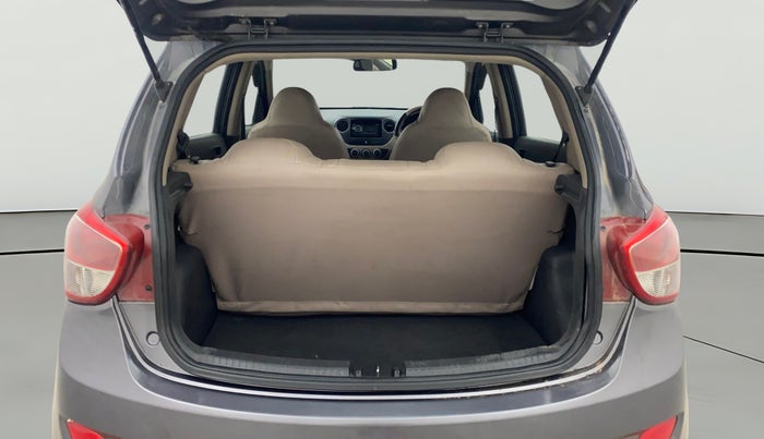 2016 Hyundai Grand i10 MAGNA 1.2 KAPPA VTVT, Petrol, Manual, 39,911 km, Boot Open Zoomed View