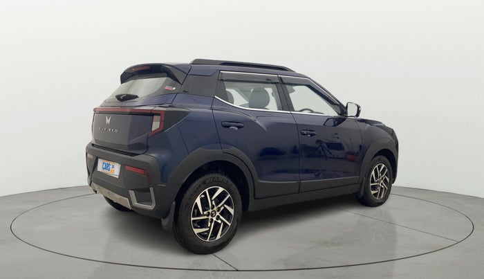 2024 Mahindra XUV 3XO AX5L 1.2 TGDi, Petrol, Manual, 11,453 km, Right Back Diagonal