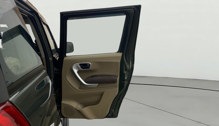 2017 Mahindra TUV300 T8, Diesel, Manual, 75,303 km, RHS Rear Door