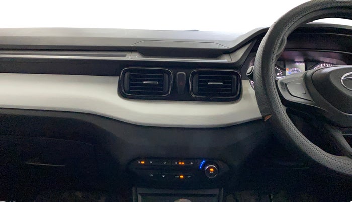 2023 Tata PUNCH PURE MT, Petrol, Manual, 33,214 km, Air Conditioner