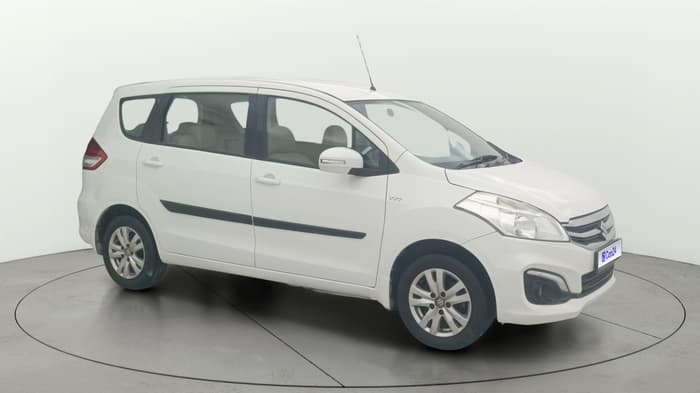 2017 Maruti Ertiga ZXI, Petrol, Manual, 88,428 km, Right Front Diagonal