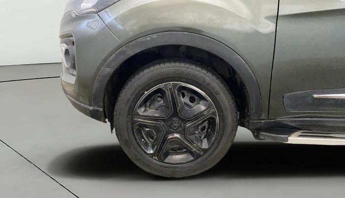 2021 Tata NEXON XM SUNROOF PETROL, Petrol, Manual, 69,427 km, Left Front Wheel