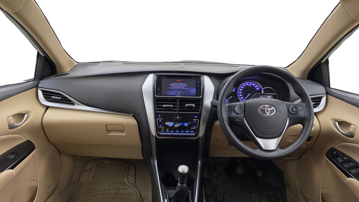 2018 Toyota YARIS G MT, Petrol, Manual, 29,284 km, Dashboard