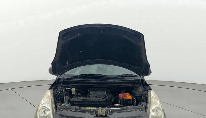 2017 Maruti Swift LXI (O), Petrol, Manual, 63,565 km, Open Bonet