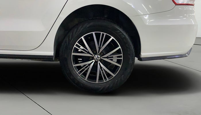 2021 Volkswagen Vento HIGHLINE 1.0L TSI, Petrol, Manual, 67,451 km, Left Rear Wheel