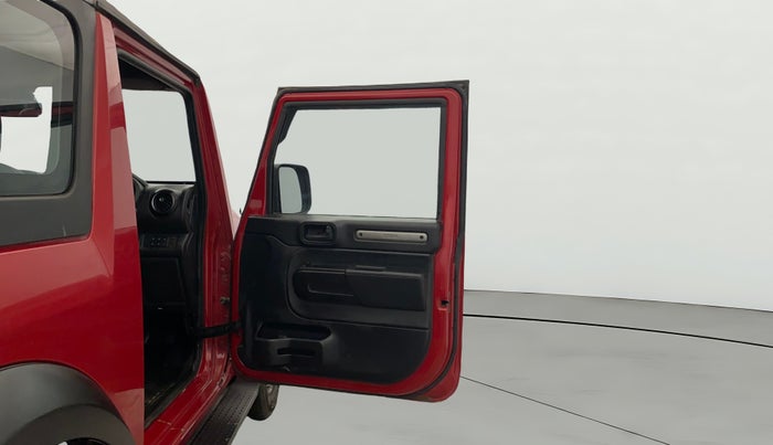 2021 Mahindra Thar LX HARD TOP 4WD MT, Diesel, Manual, 34,319 km, RHS Rear Door