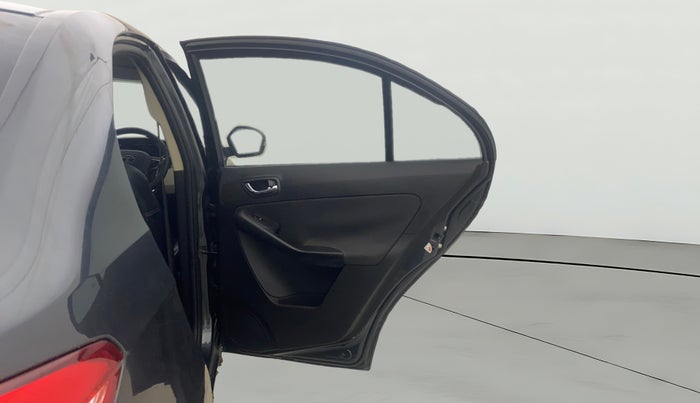 2015 Tata Zest XT 90PS DIESEL, Diesel, Manual, 73,618 km, RHS Rear Door