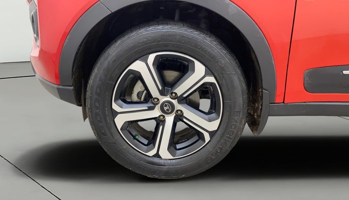 2021 Tata NEXON XZ PLUS SUNROOF PETROL DUAL TONE, Petrol, Manual, 52,481 km, Left Front Wheel
