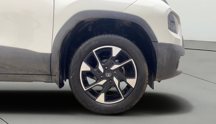 2023 Tata PUNCH CREATIVE  AMT, Petrol, Automatic, 13,899 km, Right Front Wheel