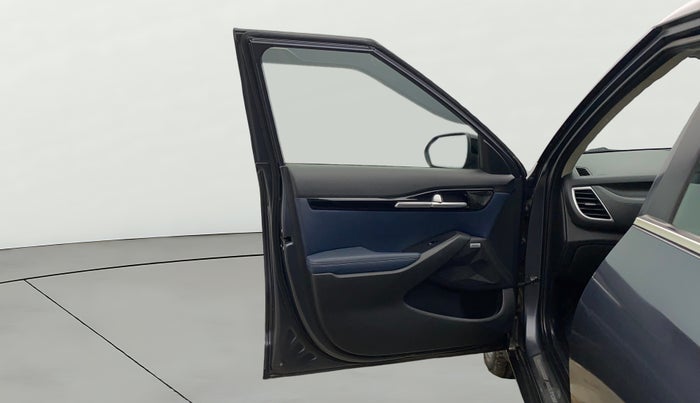 2022 KIA SELTOS X LINE 1.4 PETROL DCT, Petrol, Automatic, 60,197 km, LHS Front Door