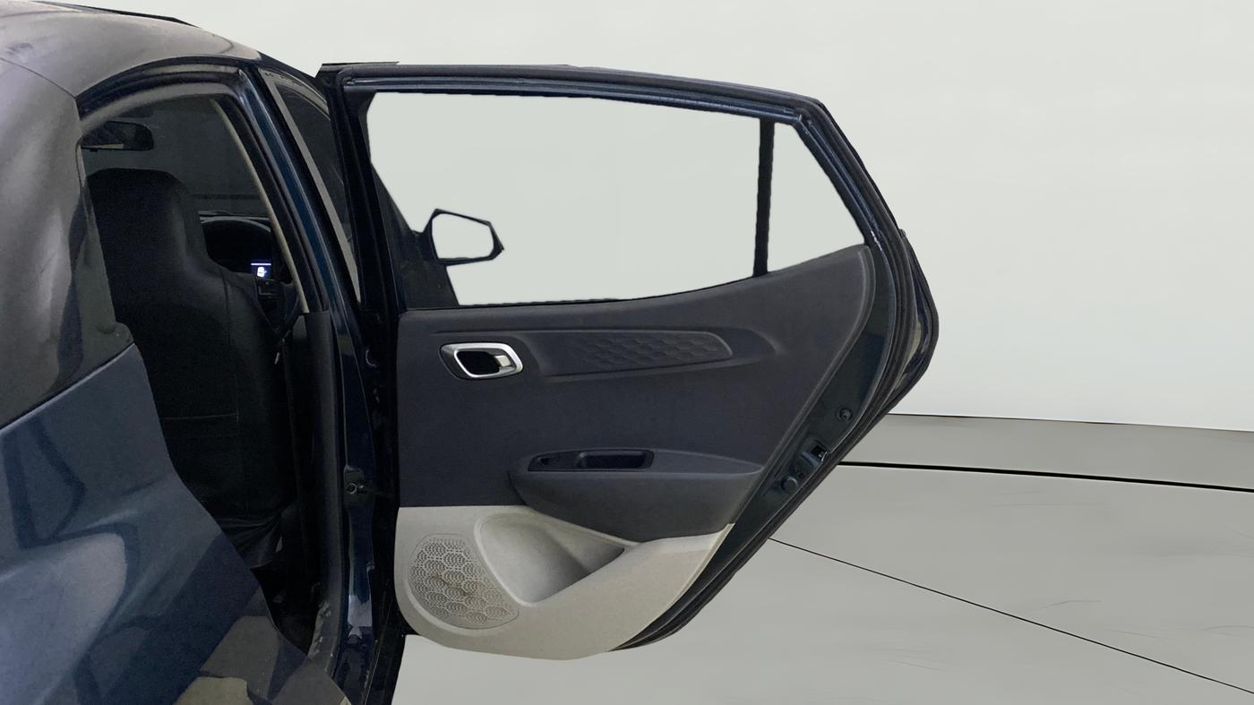 2023 Hyundai AURA SX 1.2 CNG, CNG, Manual, 91,199 km, RHS Rear Door