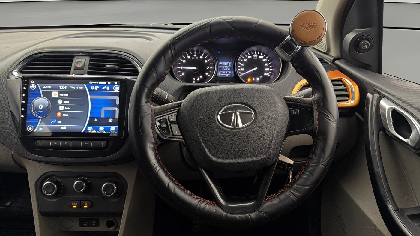 2018 Tata Tiago XZ PETROL, Petrol, Manual, 59,564 km, Steering Wheel Close Up