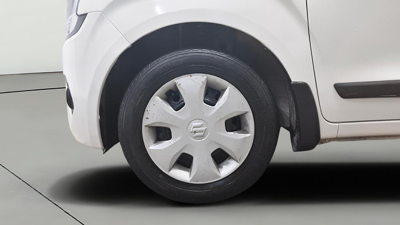 2021 Maruti New Wagon-R VXI 1.0, Petrol, Manual, 42,300 km, Left Front Wheel