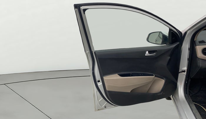 2016 Hyundai Xcent S 1.2 SPECIAL EDITION, Petrol, Manual, 72,959 km, LHS Front Door