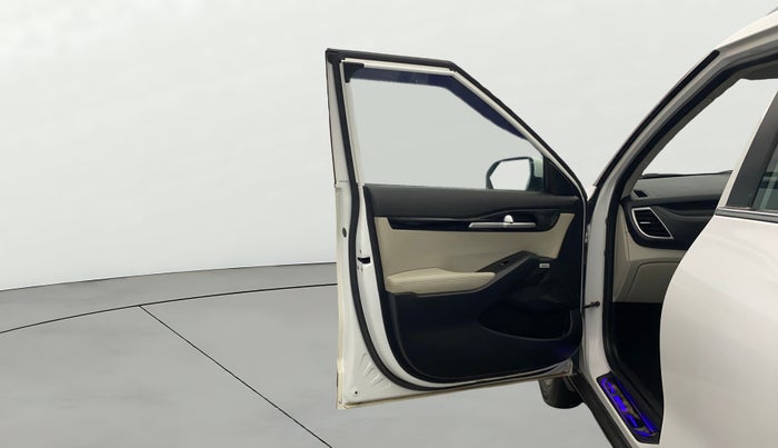 2020 KIA SELTOS HTX PLUS AT1.5 DIESEL, Diesel, Automatic, 77,967 km, LHS Front Door