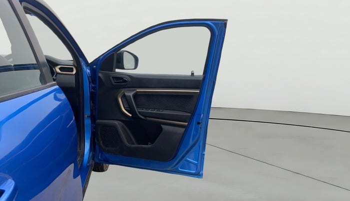 2021 Renault Kiger RXT AMT DUAL TONE, Petrol, Automatic, 38,623 km, RHS Front Door