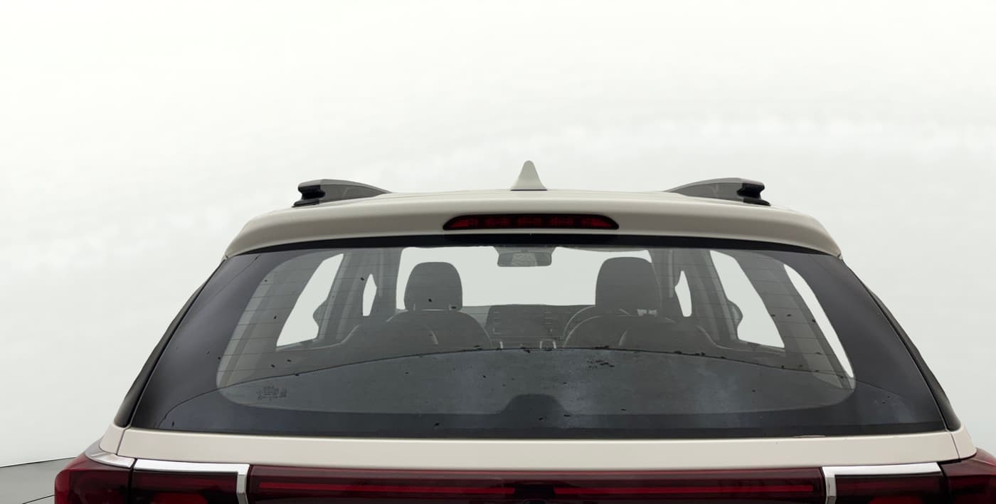 2022 KIA SONET HTK PLUS 1.5, Diesel, Manual, 1,48,756 km, Rear Windshield
