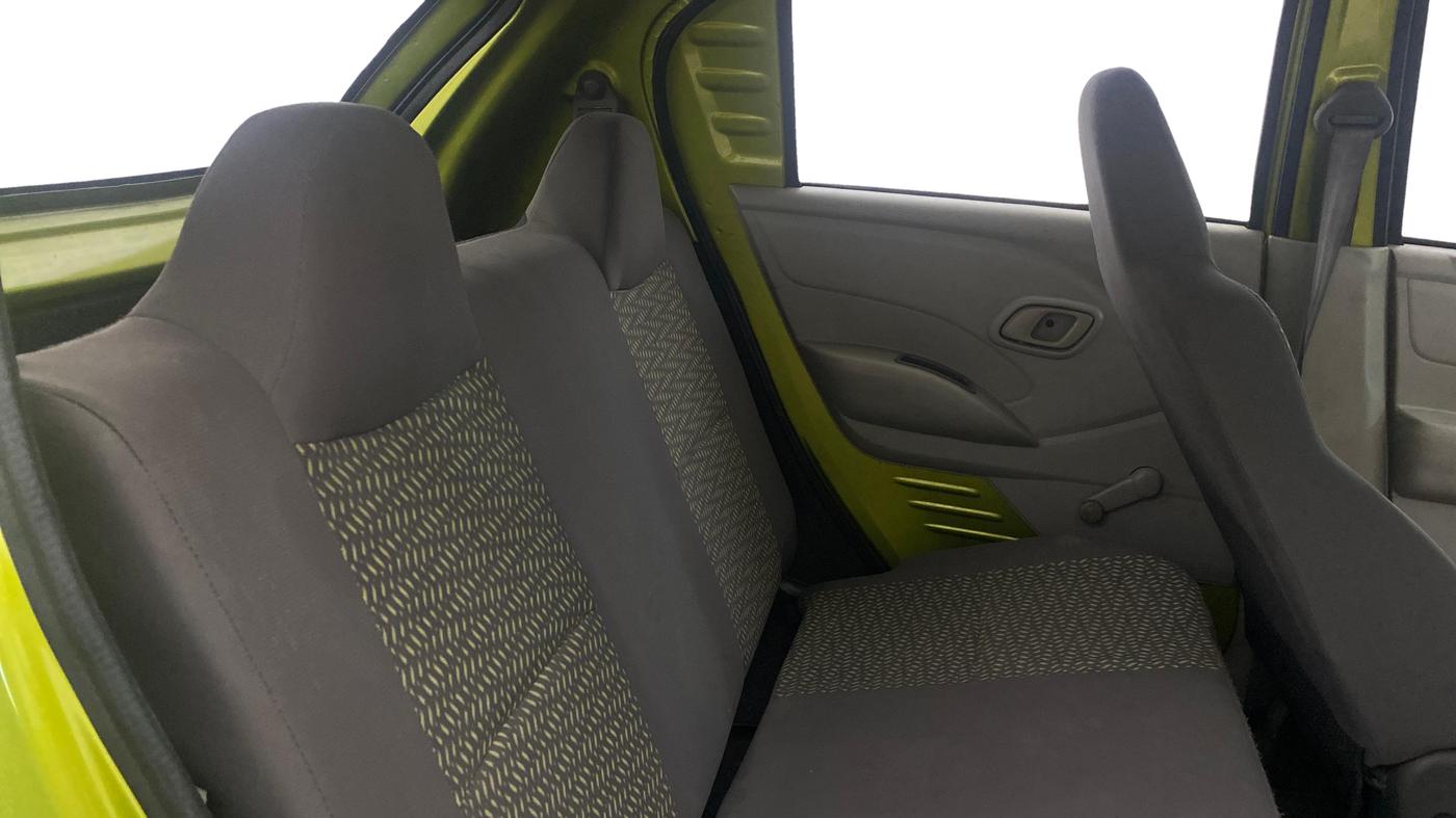 2016 Datsun Redi Go T (O), Petrol, Manual, 32,393 km, Right Side Rear Door Cabin