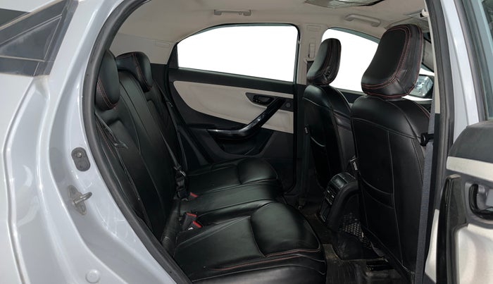 2024 Tata NEXON Pure S 1.2 iCNG, CNG, Manual, 27,432 km, Right Side Rear Door Cabin