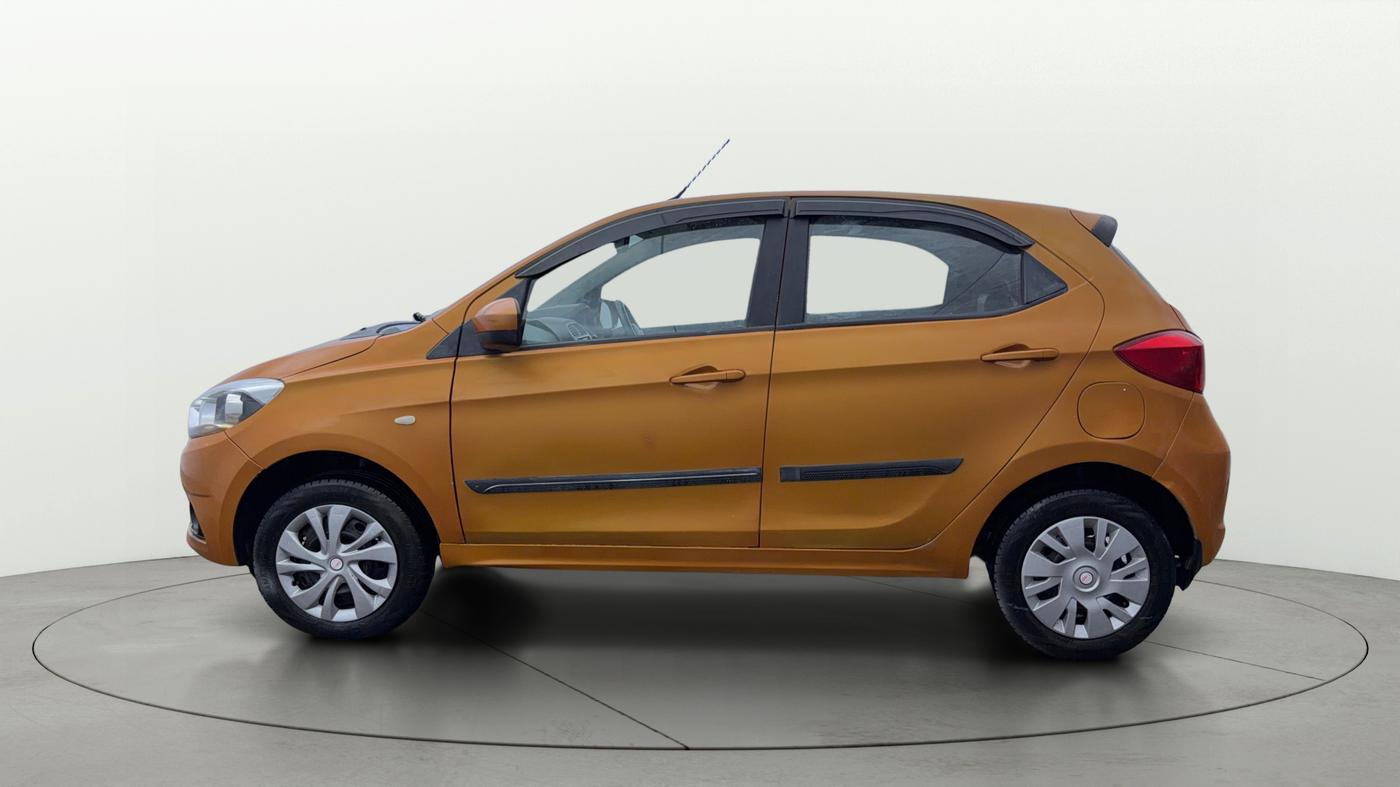 2016 Tata Tiago XT PETROL, Petrol, Manual, 58,676 km, Left Side