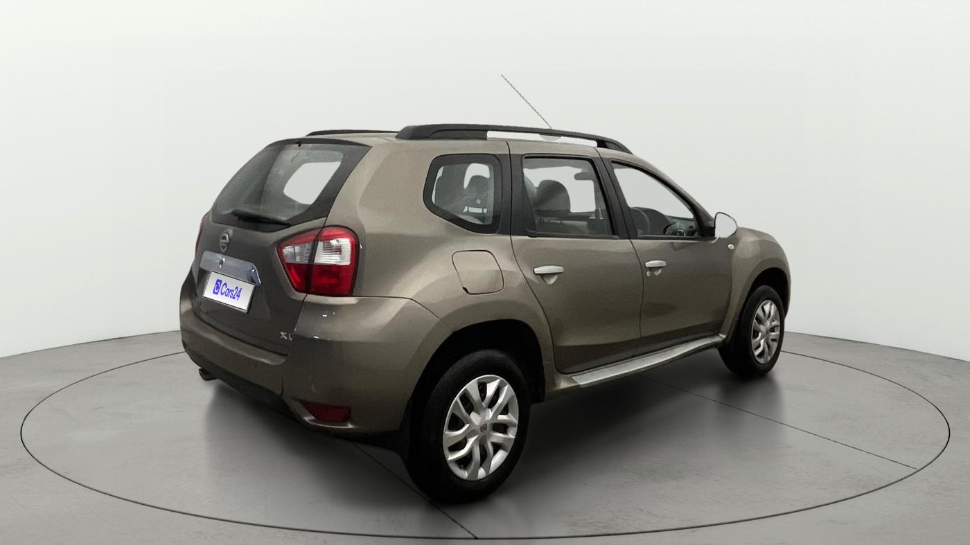 2015 Nissan Terrano XL (P), Petrol, Manual, 92,479 km, Right Back Diagonal
