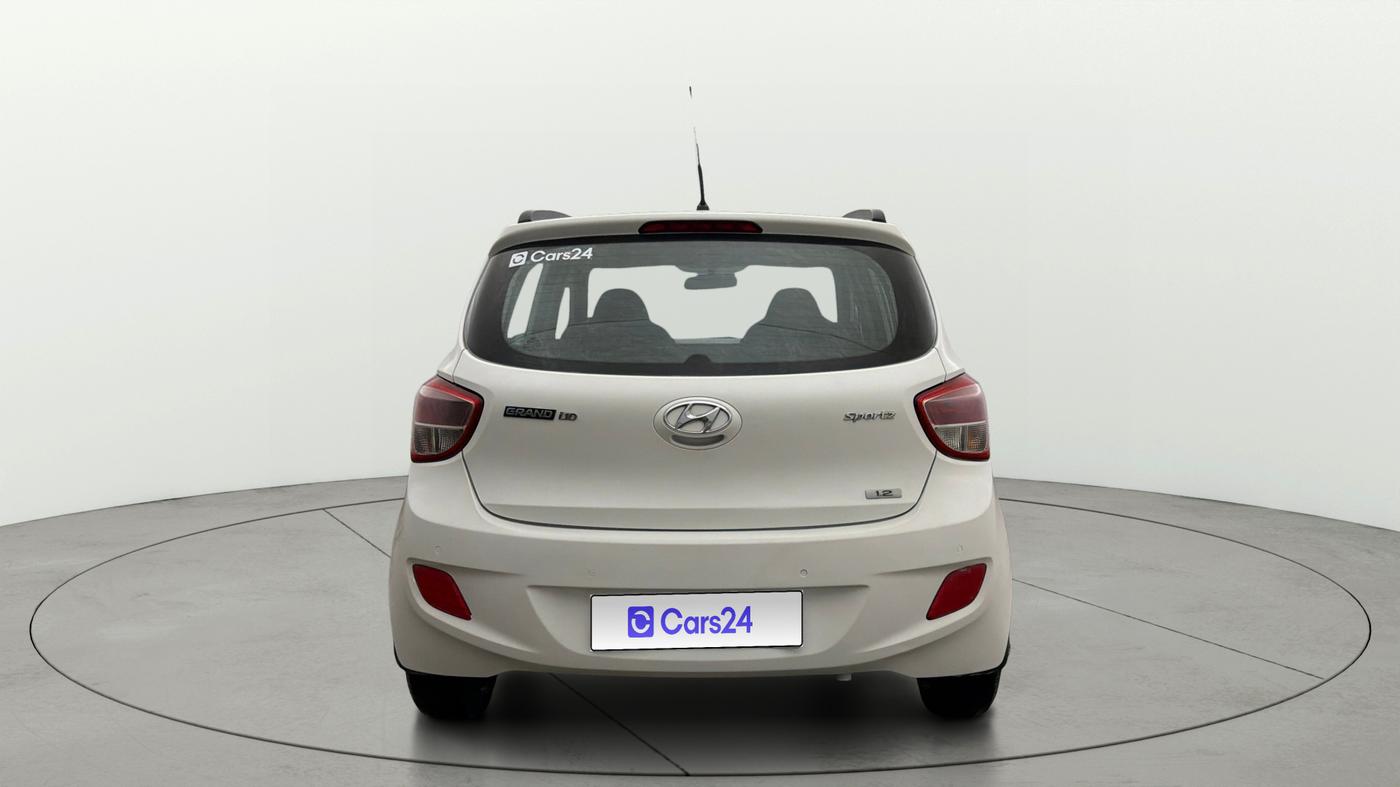 2016 Hyundai Grand i10 SPORTZ 1.2 KAPPA VTVT, Petrol, Manual, 18,094 km, Back/Rear