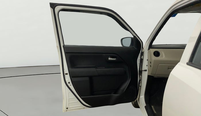 2023 Maruti New Wagon-R VXI 1.0, Petrol, Manual, 4,372 km, LHS Front Door