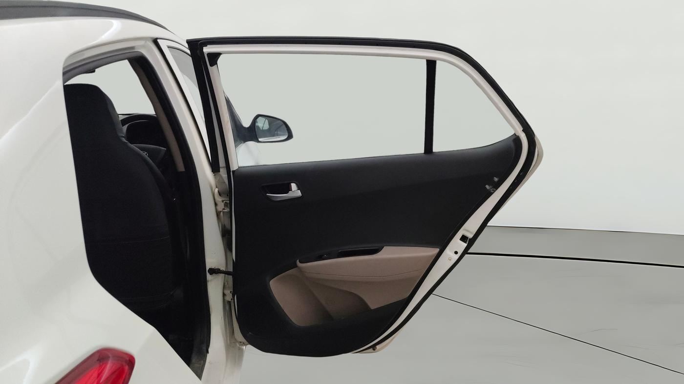 2019 Hyundai Grand i10 SPORTZ AT 1.2 KAPPA VTVT, Petrol, Automatic, 41,769 km, RHS Rear Door