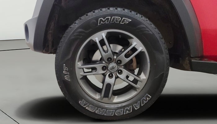 2022 Mahindra Thar LX  P 4WD AT CONVERTIBLE, Petrol, Automatic, 35,208 km, Left Front Wheel