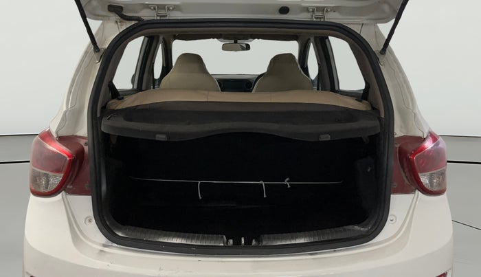 2016 Hyundai Grand i10 MAGNA AT 1.2 KAPPA VTVT, Petrol, Automatic, 72,832 km, Boot Open Zoomed View