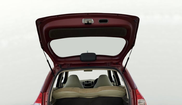 2014 Hyundai i10 SPORTZ 1.1, Petrol, Manual, 53,281 km, Boot Door Open