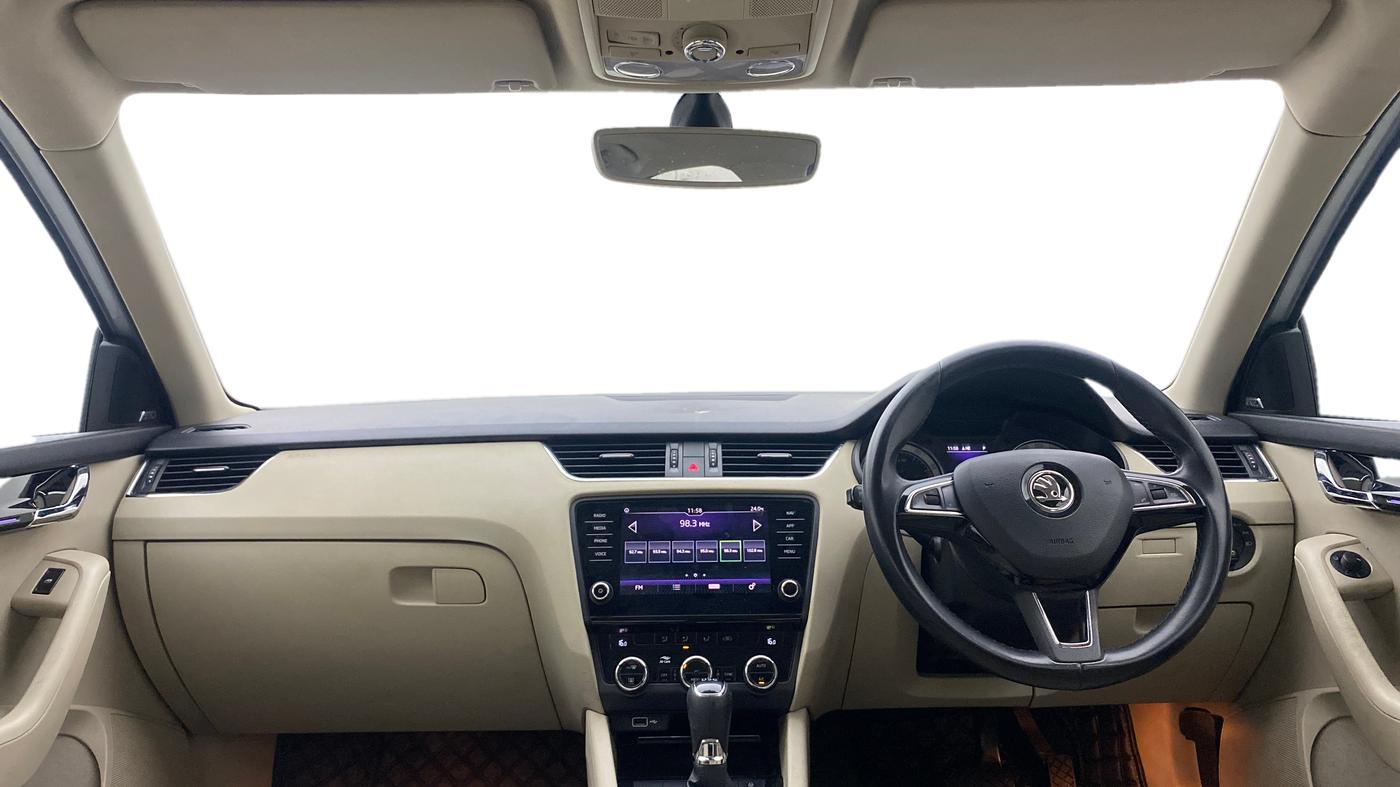 2018 Skoda Octavia L&K 1.8 TSI AT, Petrol, Automatic, 76,751 km, Dashboard