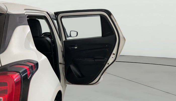 2018 Maruti Swift ZXI, Petrol, Manual, 33,727 km, RHS Rear Door