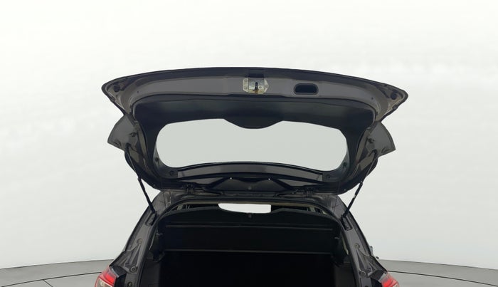 2016 Maruti S Cross ZETA 1.3, Diesel, Manual, 1,11,047 km, Boot Door Open