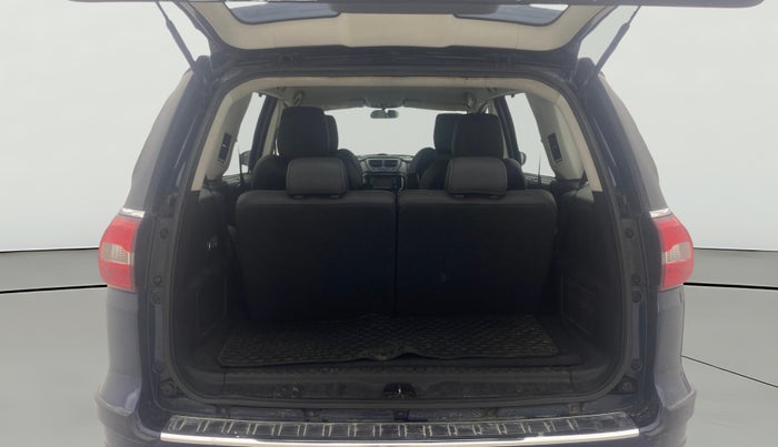 2017 Tata Hexa XT 4X4 7 STR, Diesel, Manual, 60,173 km, Boot Open Zoomed View