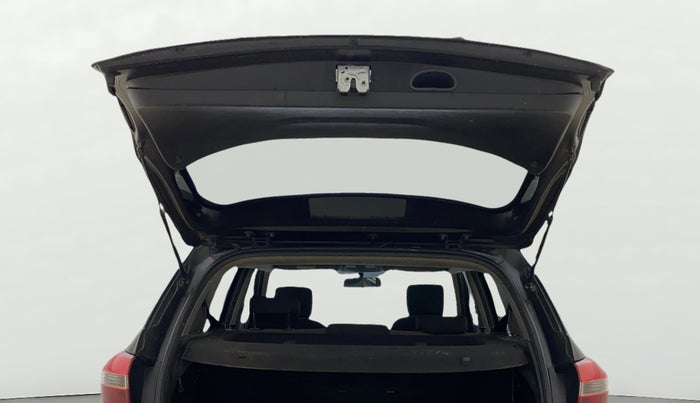 2016 Hyundai Creta SX PLUS 1.6 PETROL, Petrol, Manual, 1,20,527 km, Boot Door Open