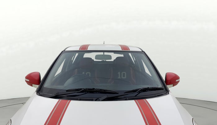 2016 Maruti Swift VXI, Petrol, Manual, 1,10,435 km, Front Windshield