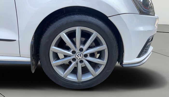 2021 Volkswagen Polo 1.0 GT TSI AT, Petrol, Automatic, 83,900 km, Right Front Wheel