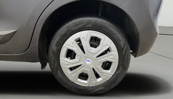 2017 Maruti Baleno DELTA PETROL 1.2, CNG, Manual, 1,02,072 km, Left Rear Wheel