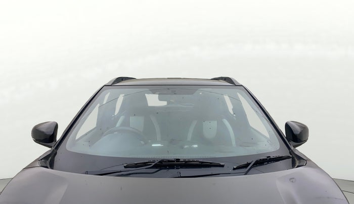 2023 Nissan MAGNITE XV TURBO KURO EDITION, Petrol, Manual, 66,044 km, Front Windshield