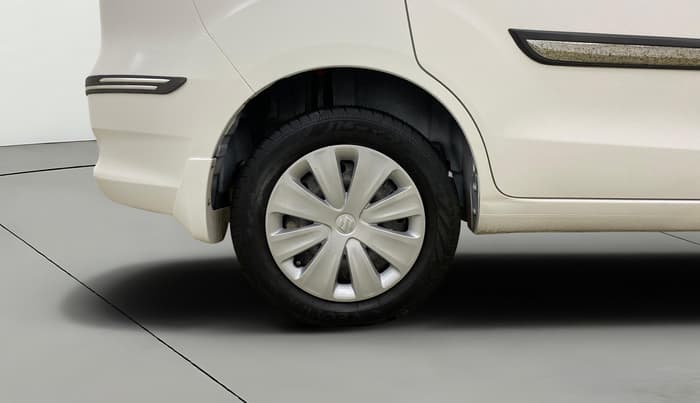 2018 Maruti Ertiga VXI CNG, CNG, Manual, 57,146 km, Right Rear Wheel