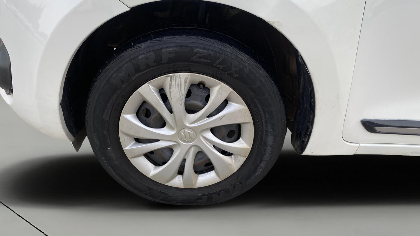 2020 Maruti Swift VXI, Petrol, Manual, 83,217 km, Left Front Wheel