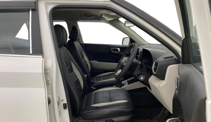 2023 Hyundai VENUE S(O) 1.2, Petrol, Manual, 19,732 km, Right Side Front Door Cabin