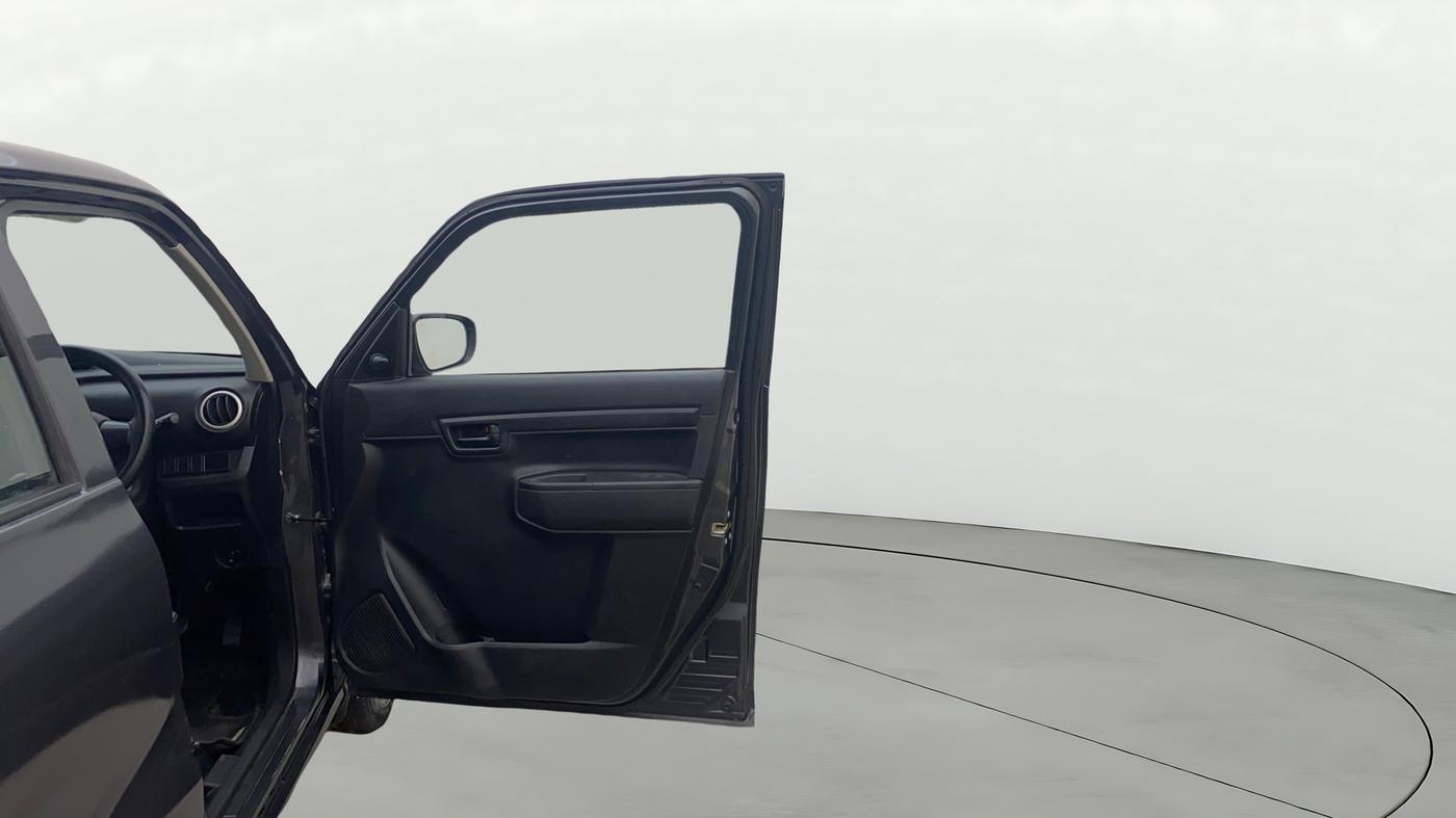 2021 Maruti S PRESSO VXI PLUS AMT, Petrol, Automatic, 57,072 km, RHS Front Door
