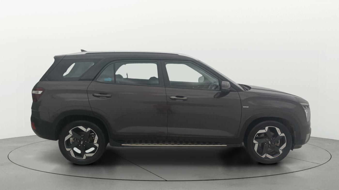 2021 Hyundai ALCAZAR PLATINUM(O) 7STR 1.5 AT, Diesel, Automatic, 52,880 km, Right Side View